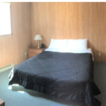 cabin 9 bedroom2